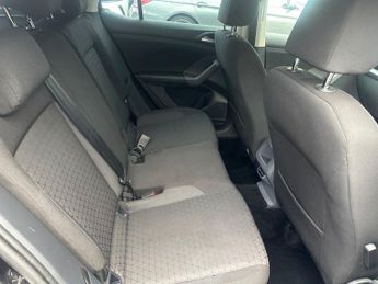 VOLKSWAGEN T-CROSS 1.0 TSI SE SUV 5dr Petrol DSG Euro 6 (s/s) (110 ps)