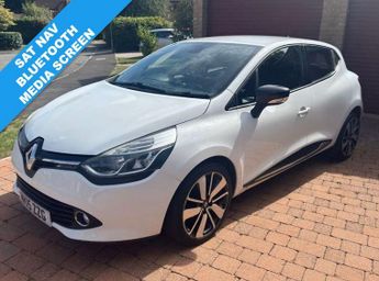 Renault Clio 1.5 dCi Dynamique S MediaNav Hatchback 5dr Diesel Manual Euro 5 