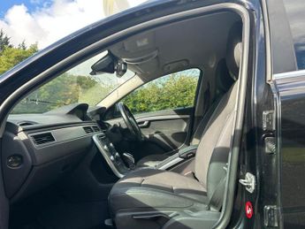 VOLVO V70 1.6 D2 BUSINESS EDITION 5d 113 BHP