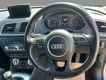 AUDI Q3 2.0 TFSI SE SUV 5dr Petrol Manual quattro Euro 5 (s/s) (170 ps)