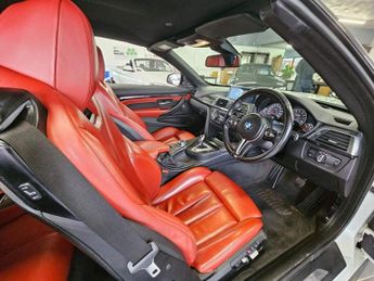 BMW M4 3.0 M4 2d 426 BHP