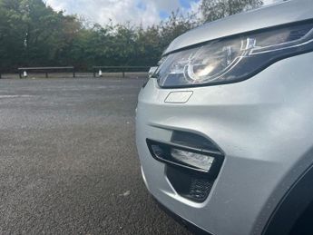 LAND ROVER DISCOVERY SPORT 2.0 TD4 HSE Auto 4WD Euro 6 (s/s) 5dr