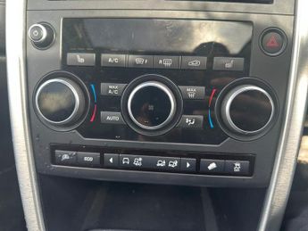 LAND ROVER DISCOVERY SPORT 2.0 TD4 HSE Auto 4WD Euro 6 (s/s) 5dr