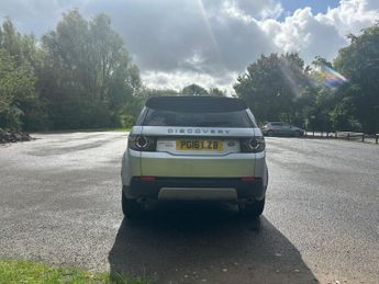 LAND ROVER DISCOVERY SPORT 2.0 TD4 HSE Auto 4WD Euro 6 (s/s) 5dr
