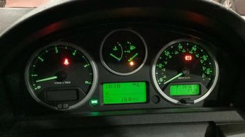 LAND ROVER DISCOVERY 3 2.7 TD V6 HSE SUV 5dr Diesel Automatic (270 g/km, 190 bhp)