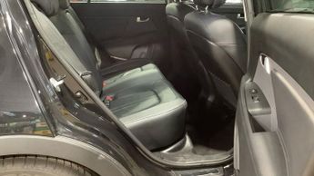 KIA SPORTAGE 2.0 CRDi KX-4 SUV 5dr Diesel Auto AWD Euro 5 (181 bhp)