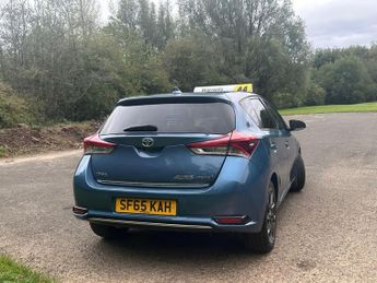 TOYOTA AURIS 1.8 VVT-h Excel Hatchback 5dr Petrol Hybrid CVT Euro 6 (s/s) (Sa