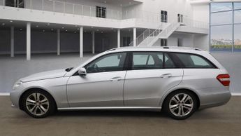 MERCEDES-BENZ E-CLASS 2.1 E220 CDI BlueEfficiency Avantgarde Estate 5dr Diesel G-Troni
