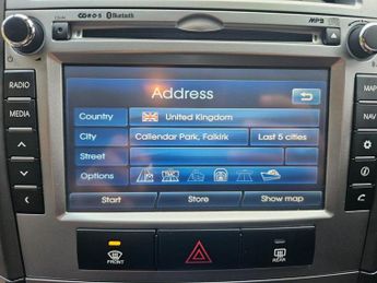 HYUNDAI SANTA FE 2.2 CRDi Premium SUV 5dr Diesel Auto 4WD Euro 5 (5 seat) (194 bh