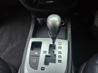 HYUNDAI SANTA FE 2.2 CRDi Premium SUV 5dr Diesel Auto 4WD Euro 5 (5 seat) (194 bh