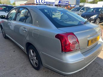 TOYOTA AVENSIS 1.8 VVT-i T3-X Hatchback 5dr Petrol Manual (171 g/km, 127 bhp)