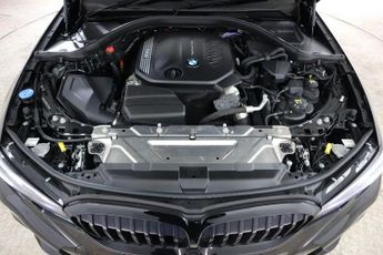 BMW 3 SERIES 2.0 320d MHT M Sport Auto Euro 6 (s/s) 4dr