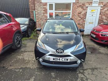 Toyota AYGO 1.0 VVT-i x-clusiv Hatchback 5dr Petrol x-shift Euro 5 Euro 5 (6
