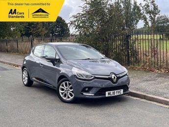 Renault Clio 0.9 TCe Dynamique Nav Hatchback 5dr Petrol Manual Euro 6 (s/s) (