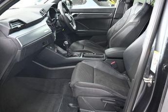 AUDI Q3 1.5 TFSI CoD 35 S line SUV 5dr Petrol S Tronic Euro 6 (s/s) (150