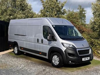 Peugeot Boxer 2.0 BlueHDi 435 Professional Panel Van 5dr Diesel Manual L4 H2 E
