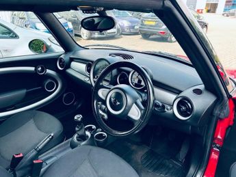 MINI CONVERTIBLE 1.6 One Convertible 2dr Petrol Manual Euro 5 (98 ps)