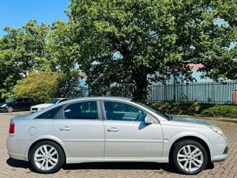 VAUXHALL VECTRA 1.8 VVT SRi Hatchback 5dr Petrol Manual (173 g/km, 138 bhp)