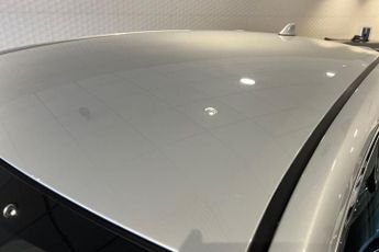 TOYOTA COROLLA 1.8 VVT-h Excel Hatchback 5dr Petrol Hybrid CVT Euro 6 (s/s) (12