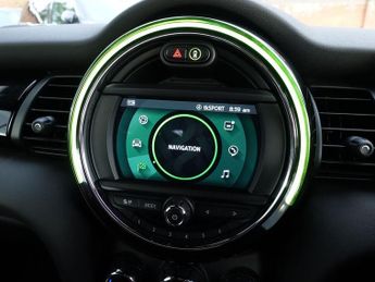 MINI Electric Hatch Cooper SE 32.6kWh Level 2 Hatchback 3dr Electric Auto (184 ps)