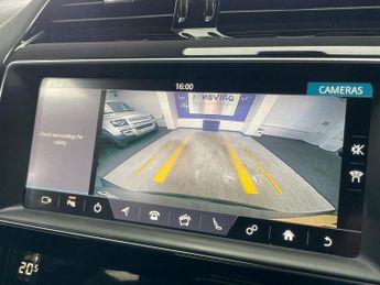 JAGUAR F-PACE 2.0 D180 R-Sport SUV 5dr Diesel Auto AWD Euro 6 (s/s) (180 ps)