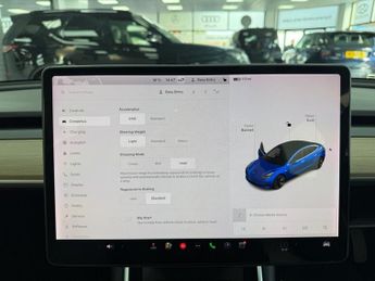 TESLA Model 3 Standard Range Plus Saloon 4dr Electric Auto RWD (241 bhp)