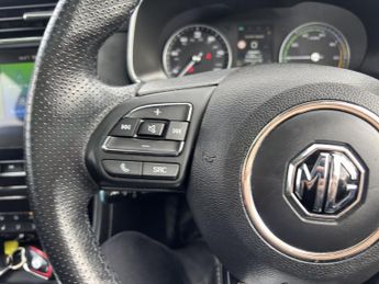 MG MG ZS 44.5kWh Exclusive SUV 5dr Electric Auto (143 ps)
