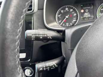 MG MG ZS 44.5kWh Exclusive SUV 5dr Electric Auto (143 ps)