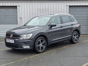 Volkswagen Tiguan 2.0 TDI BlueMotion Tech SE Navigation SUV 5dr Diesel Manual Euro