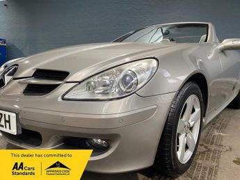 MERCEDES-BENZ SLK 1.8 SLK200 Kompressor Convertible 2dr Petrol Automatic (211 g/km