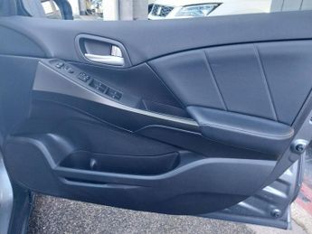 HONDA CIVIC 1.8 i-VTEC EX Hatchback 5dr Petrol Auto Euro 5 (142 ps)