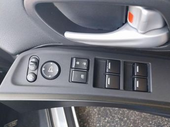 HONDA CIVIC 1.8 i-VTEC EX Hatchback 5dr Petrol Auto Euro 5 (142 ps)