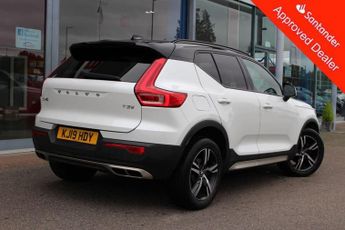 VOLVO XC40 1.5 T3 R-Design SUV 5dr Petrol Auto Euro 6 (s/s) (163 ps)