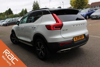 VOLVO XC40 1.5 T3 R-Design SUV 5dr Petrol Auto Euro 6 (s/s) (163 ps)