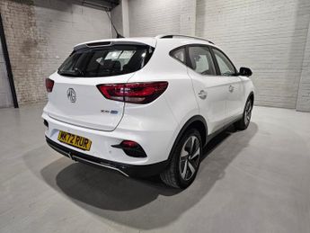 MG MG ZS 72.6kWh Trophy Connect Long Range SUV 5dr Electric Auto (156 ps)