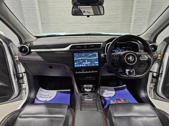 MG MG ZS 72.6kWh Trophy Connect Long Range SUV 5dr Electric Auto (156 ps)