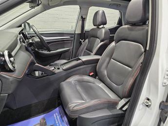 MG MG ZS 72.6kWh Trophy Connect Long Range SUV 5dr Electric Auto (156 ps)
