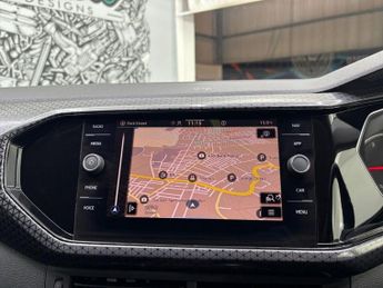 VOLKSWAGEN T-CROSS 1.0 TSI SEL SUV 5dr Petrol DSG Euro 6 (s/s) (110 ps)