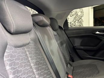 AUDI A1 1.0 TFSI 25 Sport Sportback 5dr Petrol Manual Euro 6 (s/s) (95 p