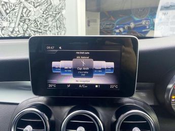 MERCEDES-BENZ GLC 2.1 GLC220d AMG Line SUV 5dr Diesel G-Tronic 4MATIC Euro 6 (s/s)