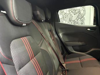 RENAULT CLIO 1.6 E-TECH RS Line Hatchback 5dr Petrol Hybrid Auto Euro 6 (s/s)