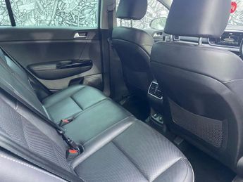 KIA SPORTAGE 1.6 T-GDi 4 SUV 5dr Petrol DCT AWD Euro 6 (s/s) (174 bhp)