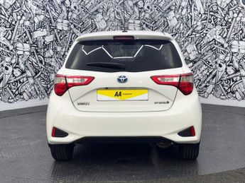TOYOTA YARIS 1.5 VVT-h Design Hatchback 5dr Petrol Hybrid E-CVT Euro 6 (s/s) 