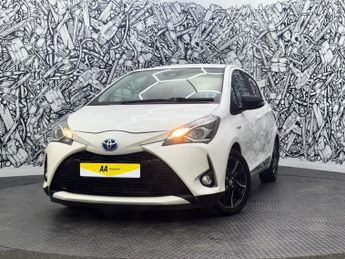 TOYOTA YARIS 1.5 VVT-h Design Hatchback 5dr Petrol Hybrid E-CVT Euro 6 (s/s) 
