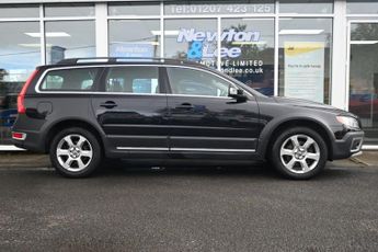 VOLVO XC70 2.4 D5 SE Estate 5dr Diesel Geartronic AWD Euro 5 (205 ps)