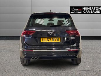 VOLKSWAGEN TIGUAN 2.0 TDI R-Line SUV 5dr Diesel DSG 4Motion Euro 6 (s/s) (150 ps)