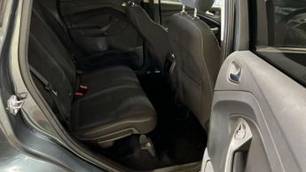 FORD KUGA 1.5T EcoBoost Zetec SUV 5dr Petrol Auto AWD Euro 6 (s/s) (182 ps