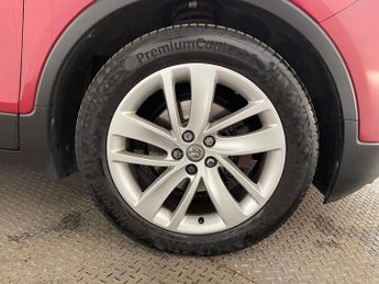 VAUXHALL MOKKA X 1.4i Turbo Design Nav SUV 5dr Petrol Auto Euro 6 (140 ps)