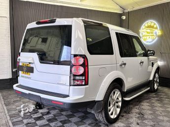 LAND ROVER DISCOVERY 4 3.0 SD V6 Landmark SUV 5dr Diesel Auto 4WD Euro 6 (s/s) (256 bhp