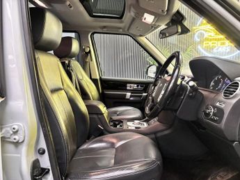 LAND ROVER DISCOVERY 4 3.0 SD V6 Landmark SUV 5dr Diesel Auto 4WD Euro 6 (s/s) (256 bhp